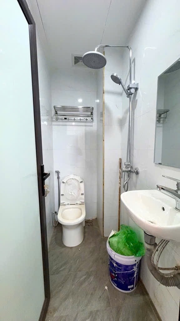 Bán nhà Thanh Nhàn - diện tích 24m2 4 tầng - ô tô tránh - giá 5,9 tỷ