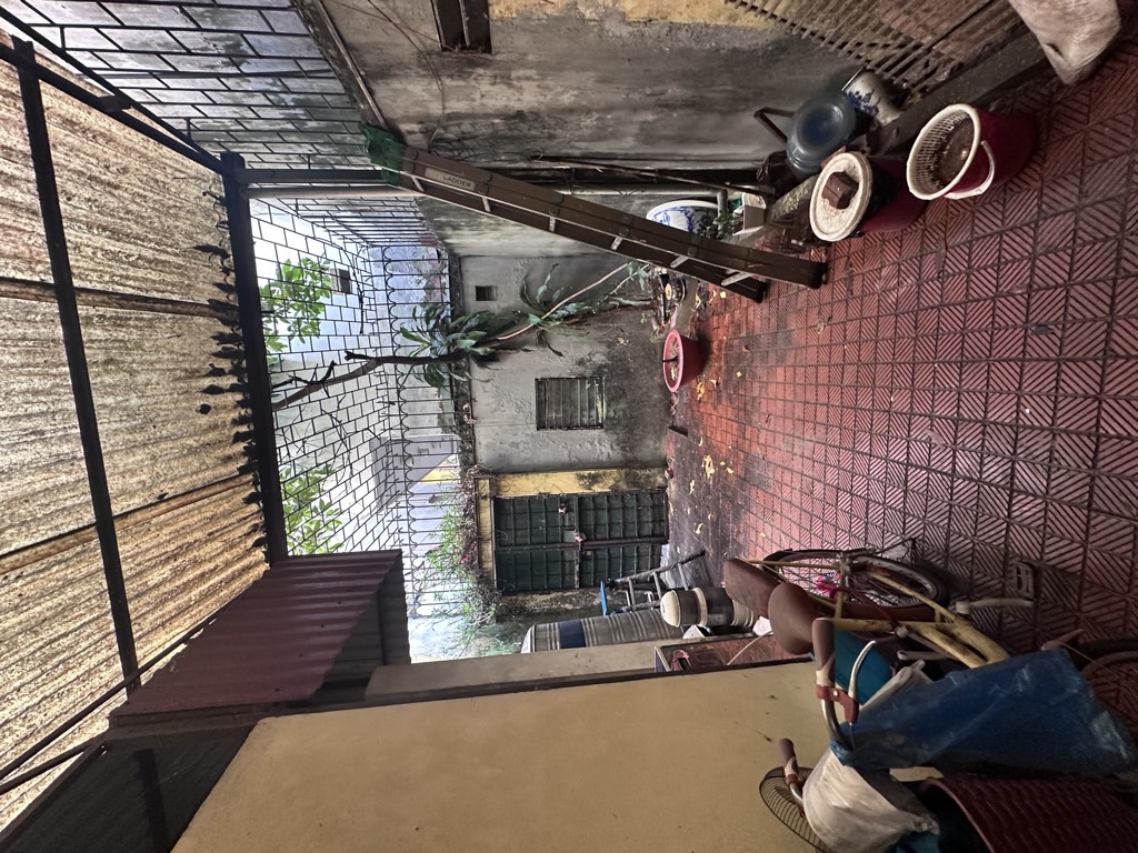 Bán nhà Hai Bà Trưng - diện tích 72m2 4 tầng - ô tô tránh - giá 16,9 tỷ