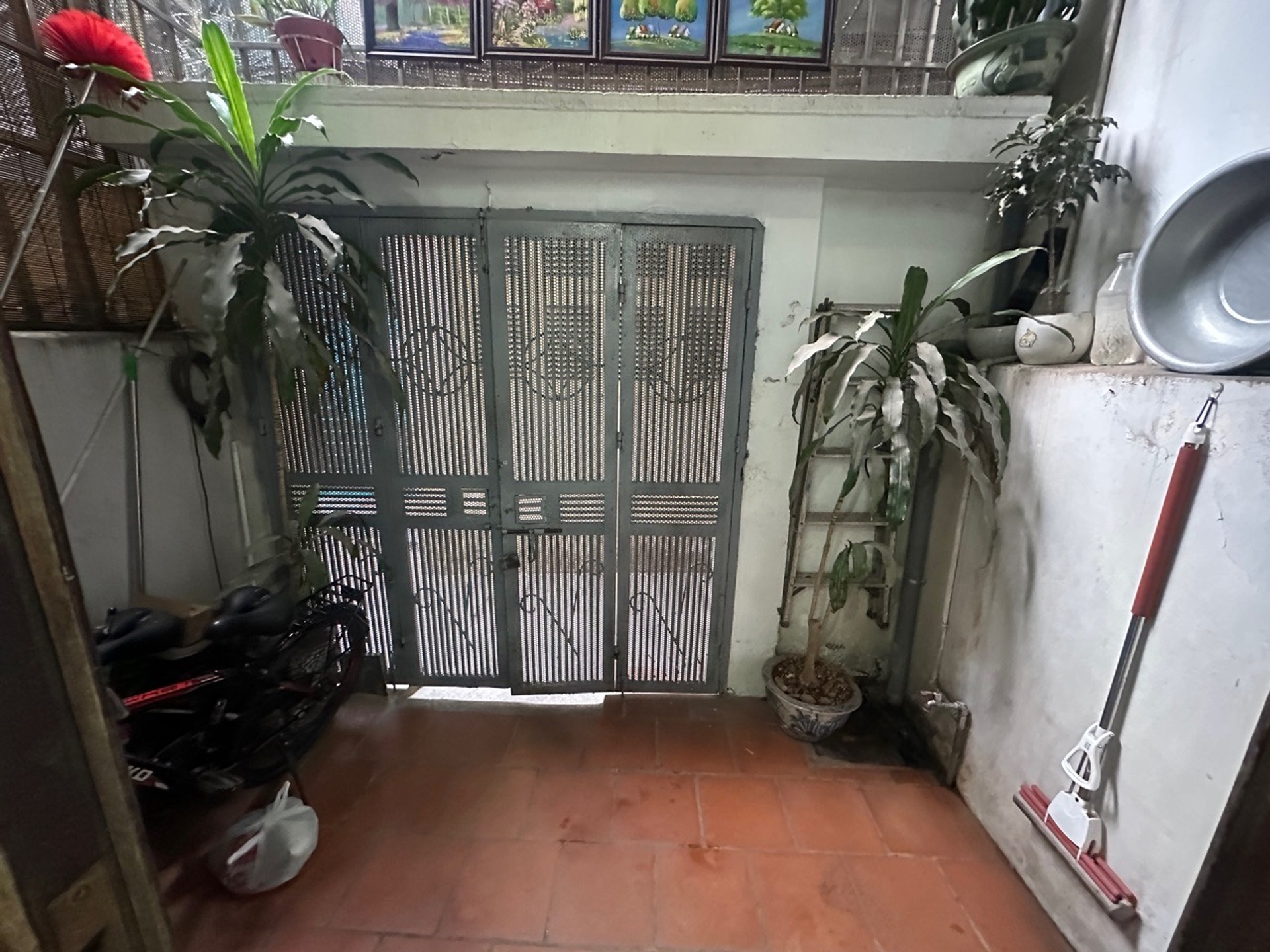 Bán nhà Hai Bà Trưng - diện tích 51m2 3 tầng - 2 mặt ngõ - giá 9,2 tỷ