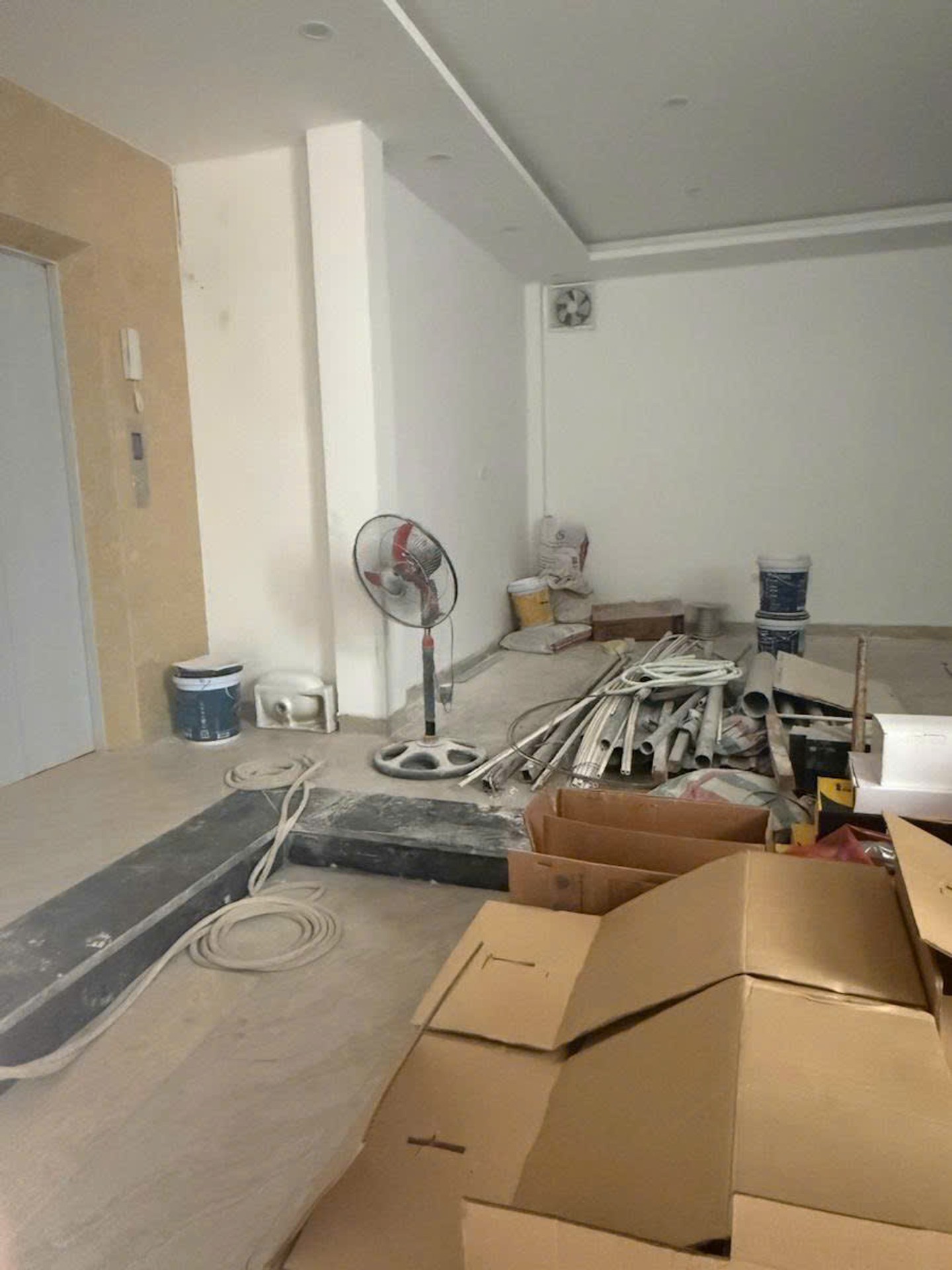 Bán nhà Lĩnh Nam - diện tích 48m2 5 tầng - Thang máy - giá 10 tỷ