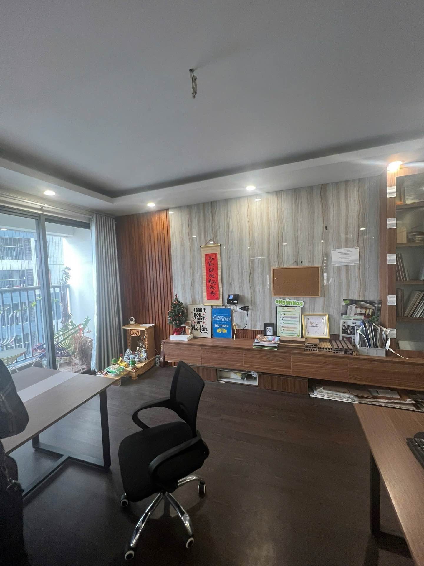 Bán nhà Minh Khai - diện tích 97m2 1 tầng - Căn hộ đẹp hiếm có - giá 12,1 tỷ