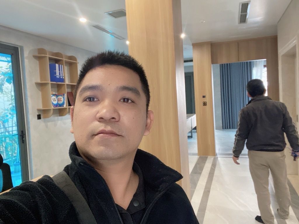 Bán nhà Khu C The Manor Nguyễn Xiển - diện tích 160m2 4 tầng - 2 mặt thoáng - giá 65 tỷ