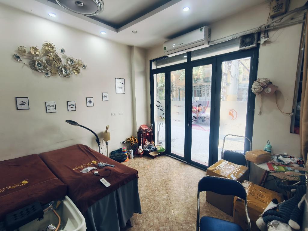 Bán nhà Kim Ngưu - diện tích 22m2 5 tầng - Ô tô tránh - giá 6,5 tỷ