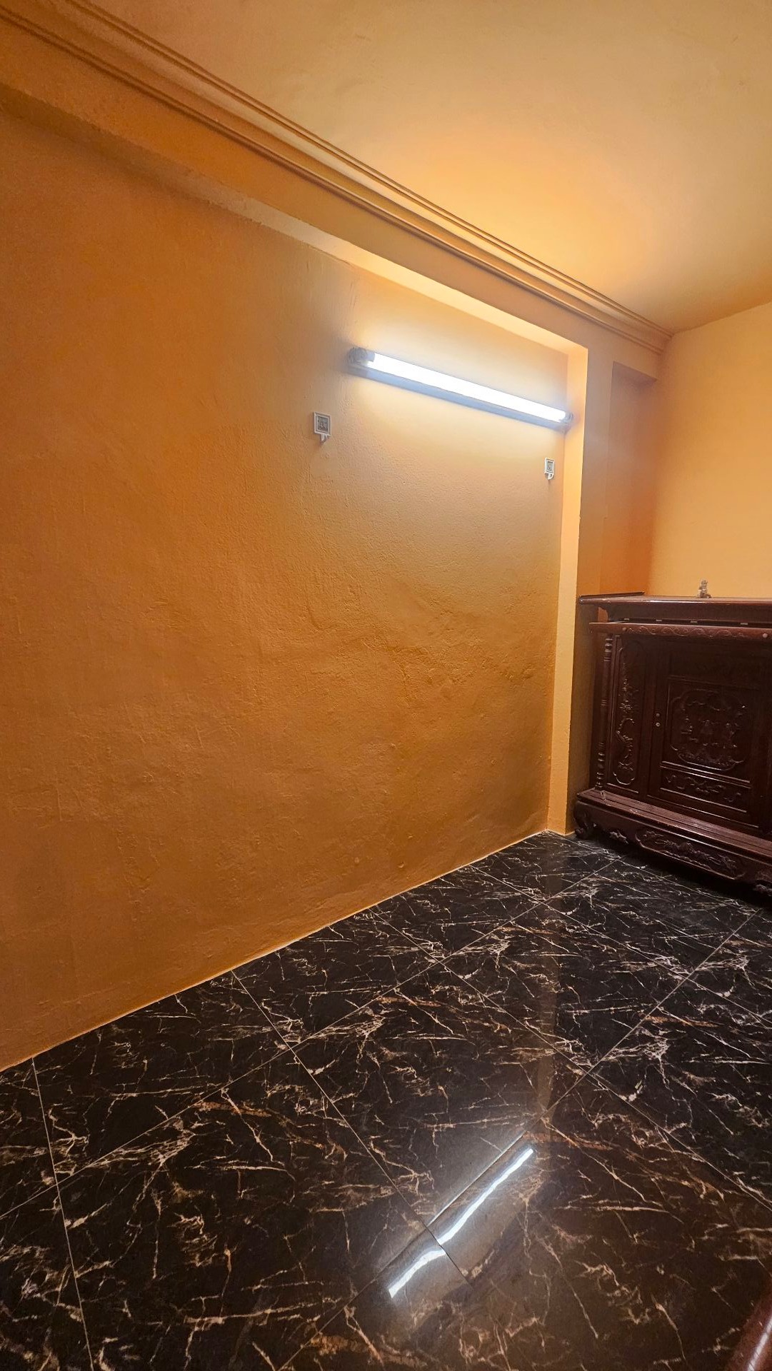Bán nhà Tân Mai - diện tích 16m2 5 tầng - Nhà đẹp đủ đồ nội thất ở ngay - giá 3,15 tỷ