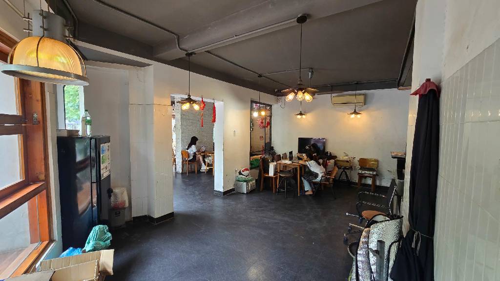 Bán nhà Nguyễn Ngọc Doãn - diện tích 122m2 3 tầng - Lô góc 3 mặt thoáng - giá 72 tỷ