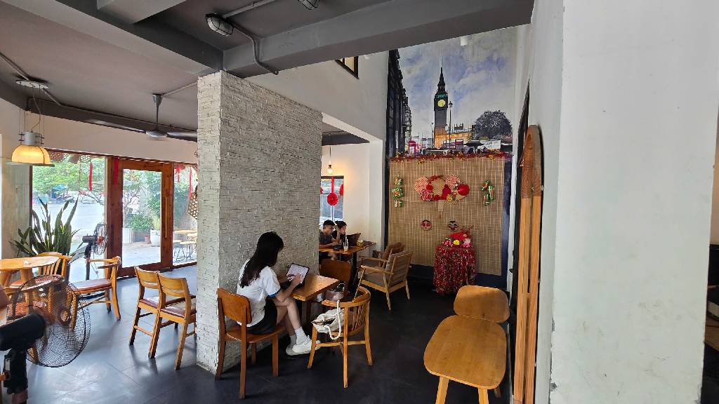 Bán nhà Nguyễn Ngọc Doãn - diện tích 122m2 3 tầng - Lô góc 3 mặt thoáng - giá 72 tỷ