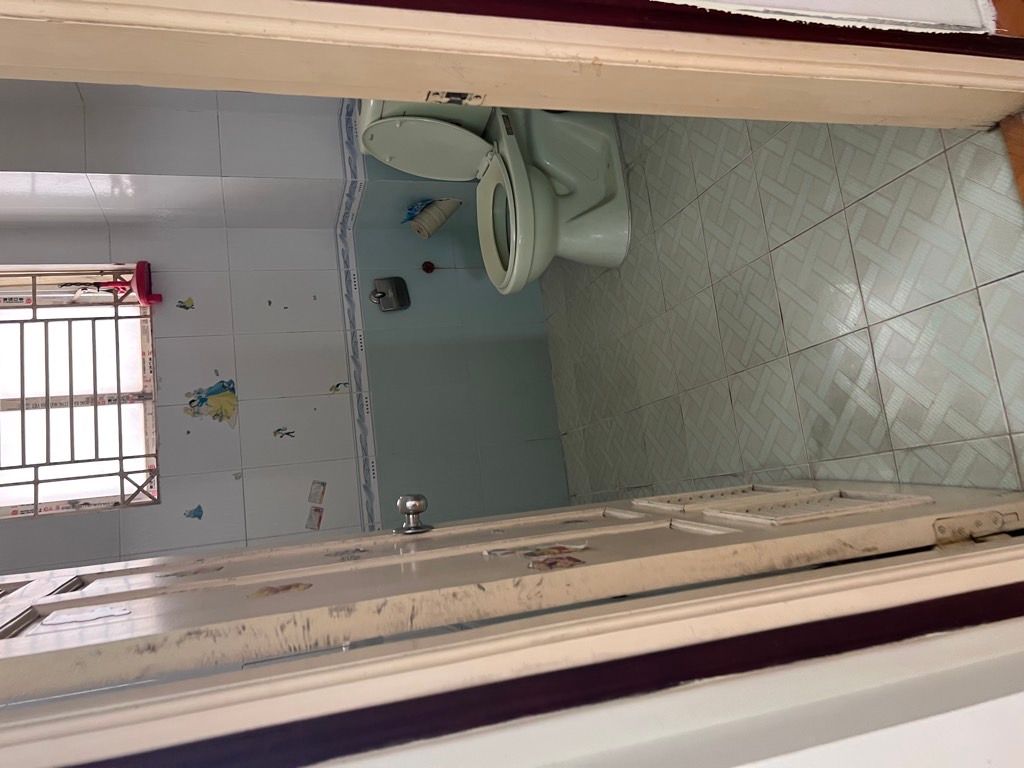 Bán nhà Âu Cơ - diện tích 134m2 3 tầng - Lô góc, 3 mặt thoáng - giá 38 tỷ