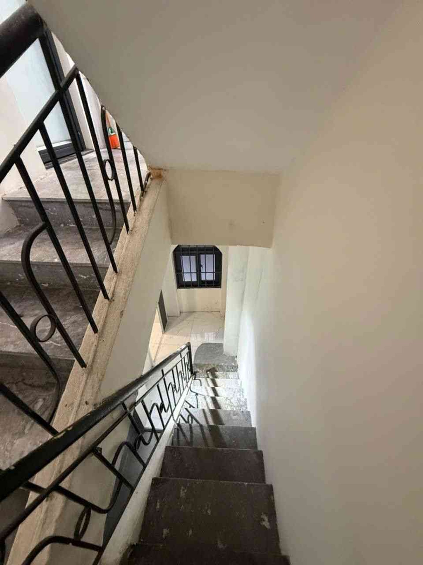 Bán nhà Trần Khát Chân - diện tích 39m2 3 tầng - Hàng hiếm - giá 9,1 tỷ