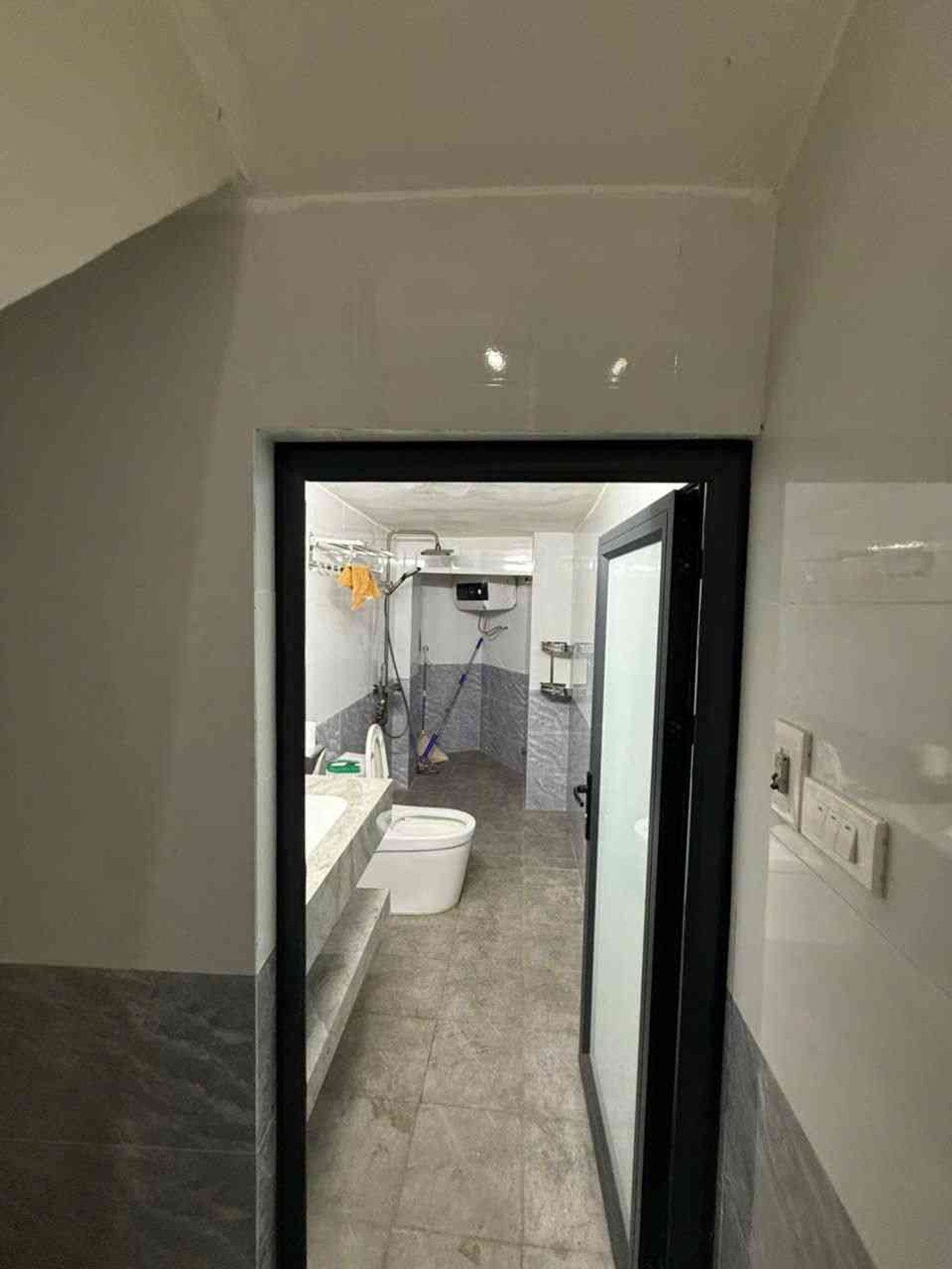 Bán nhà Trần Khát Chân - diện tích 39m2 3 tầng - Hàng hiếm - giá 9,1 tỷ