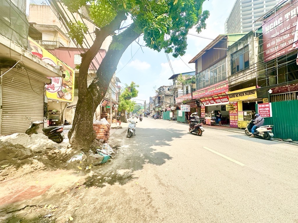 Bán nhà La Thành - diện tích 52m2 2 tầng - Lô góc 2 mặt thoáng - giá 39,2 tỷ