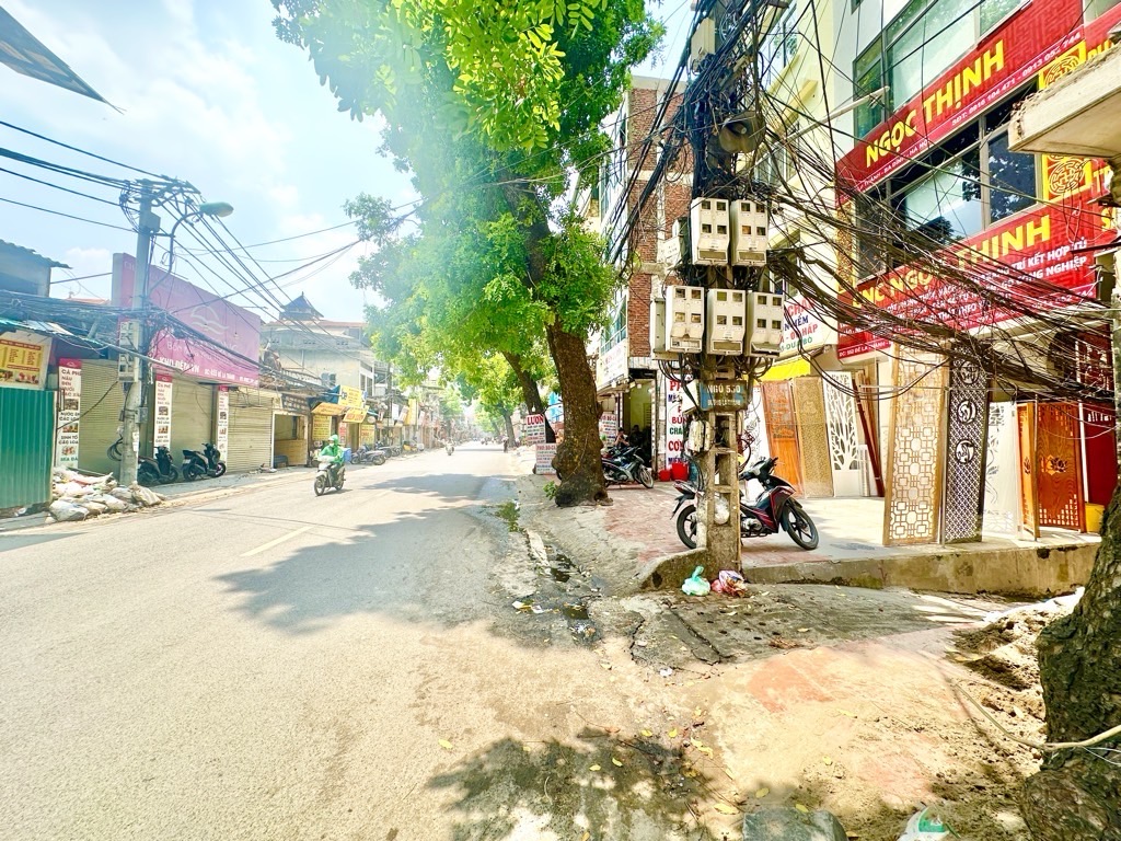 Bán nhà La Thành - diện tích 52m2 2 tầng - Lô góc 2 mặt thoáng - giá 39,2 tỷ