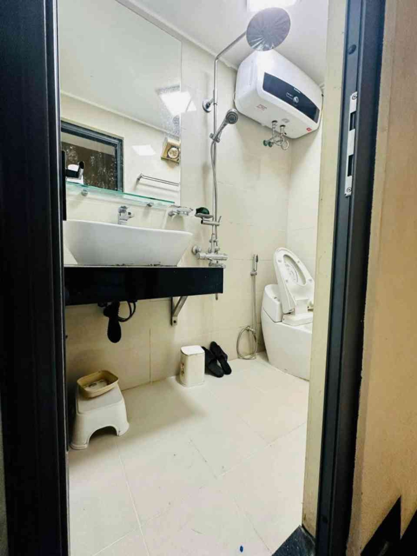 Bán nhà Bùi Ngọc Dương - diện tích 55m2 4 tầng - Lô góc mặt tiền khủng 12,8m - giá 10,5 tỷ