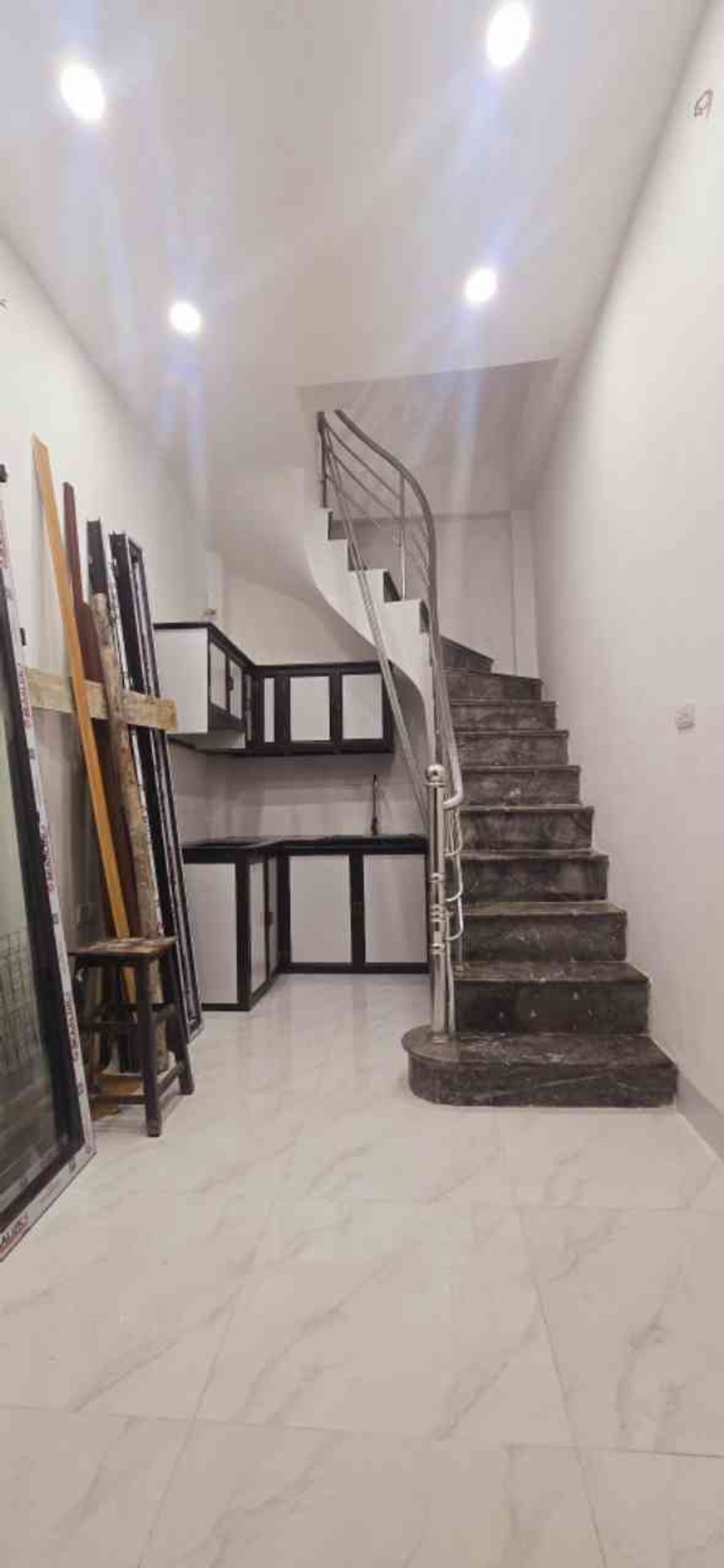 Bán nhà Bùi Ngọc Dương - diện tích 11m2 5 tầng - Căn góc 2 thoáng - giá 3,45 tỷ