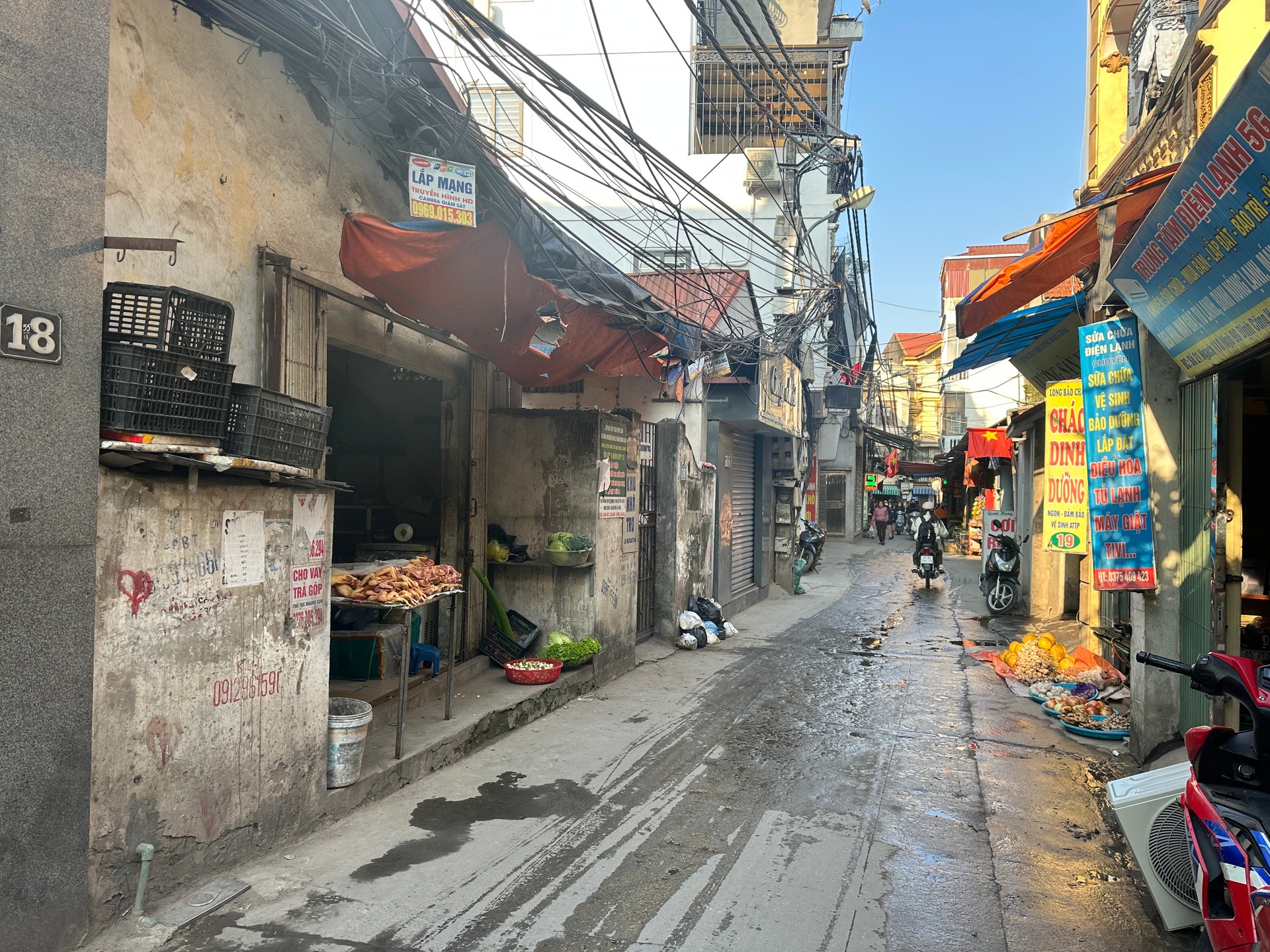 Bán nhà Định Công Hạ - diện tích 225m2 1 tầng - Lô góc 2 mặt thoáng - giá 50 tỷ