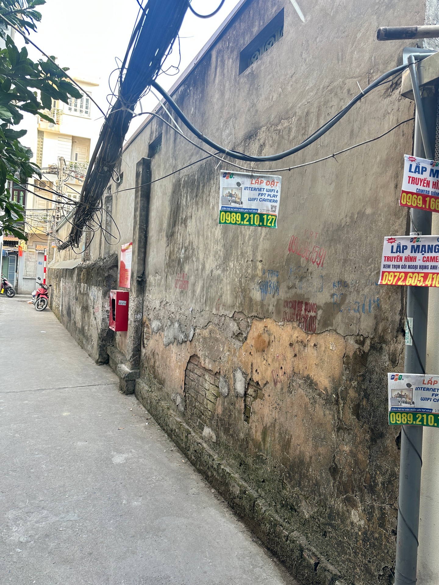 Bán nhà Định Công Hạ - diện tích 225m2 1 tầng - Lô góc 2 mặt thoáng - giá 50 tỷ