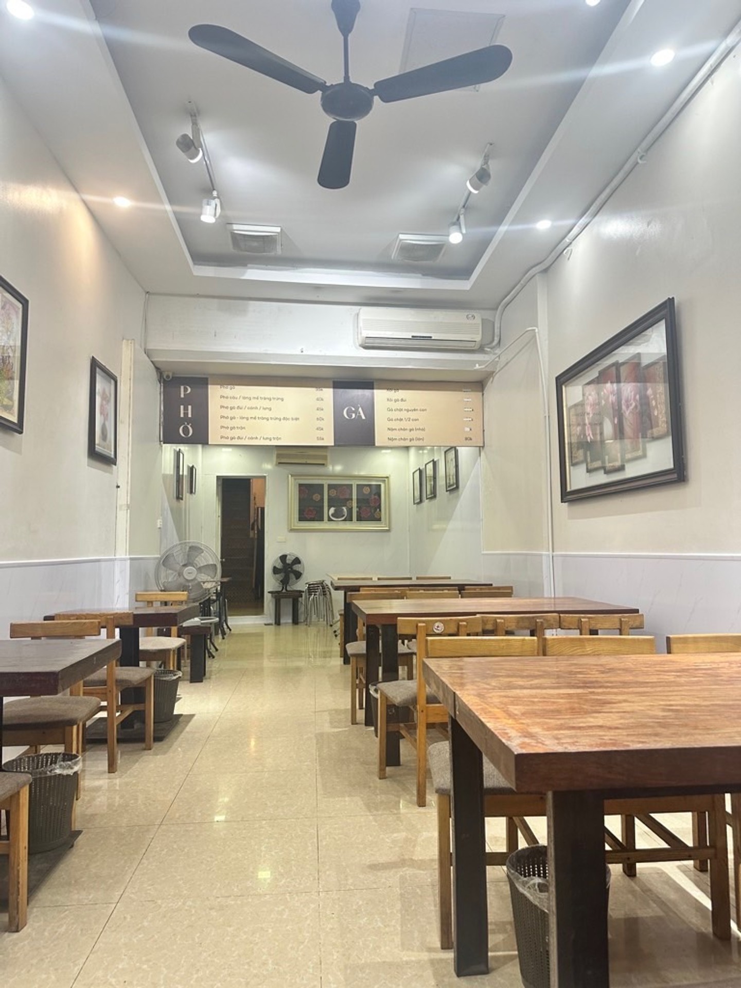 Bán nhà Bà Triệu - diện tích 72m2 3 tầng - 2 mặt thoáng - giá 53 tỷ