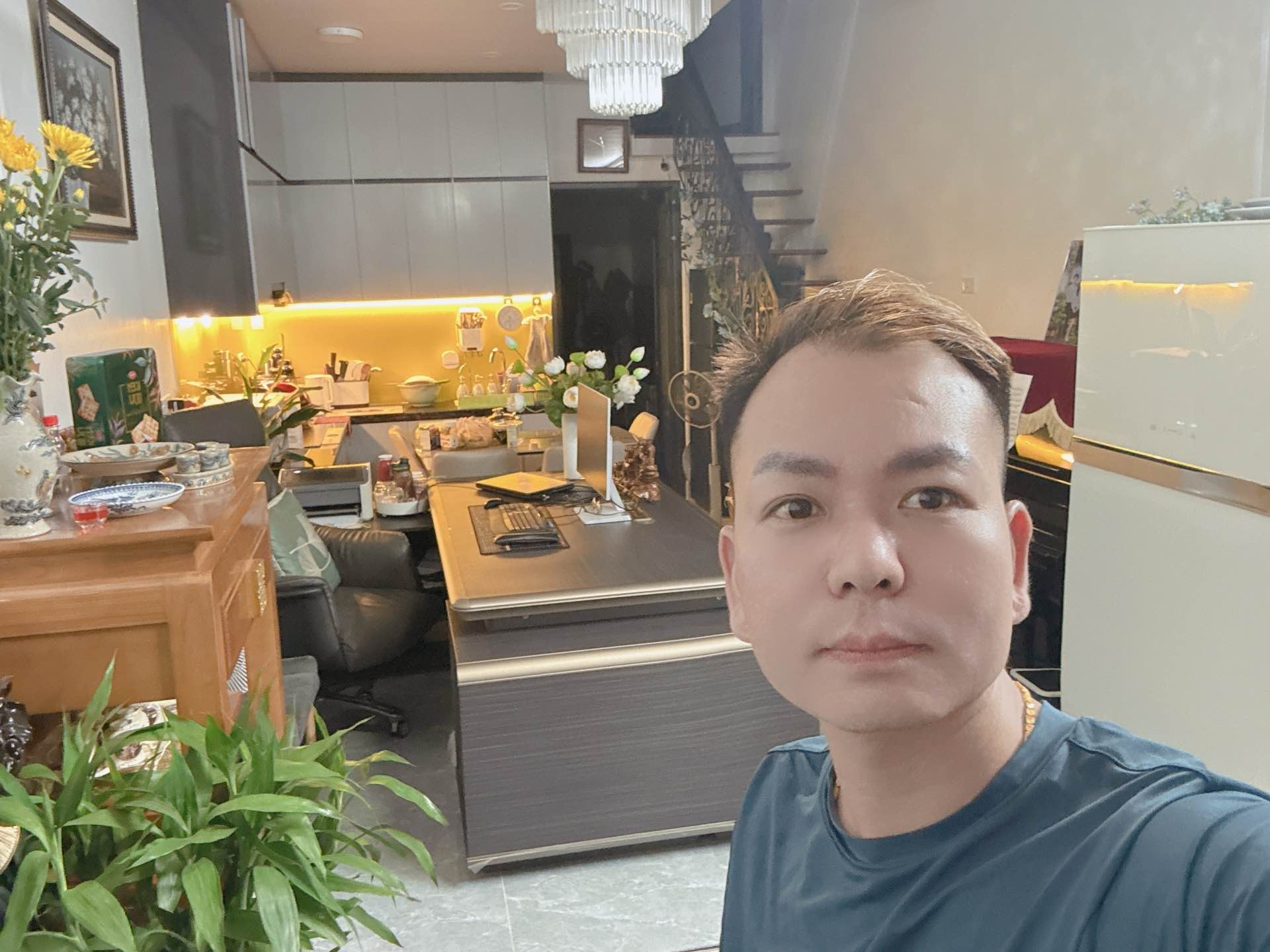 Bán nhà Định Công Thượng - diện tích 61m2 2 tầng - gần ô tô - giá 2,5 tỷ