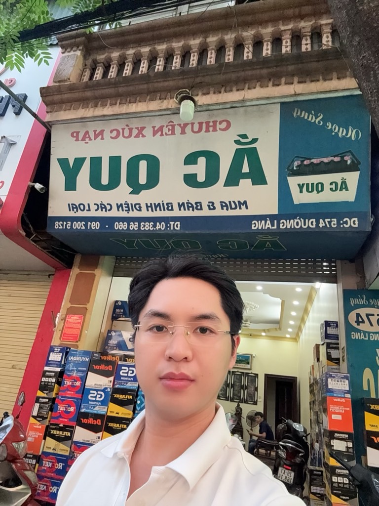 Bán nhà Đường Láng - diện tích 90m2 2 tầng - Mặt phố đắc địa - giá 26,9 tỷ