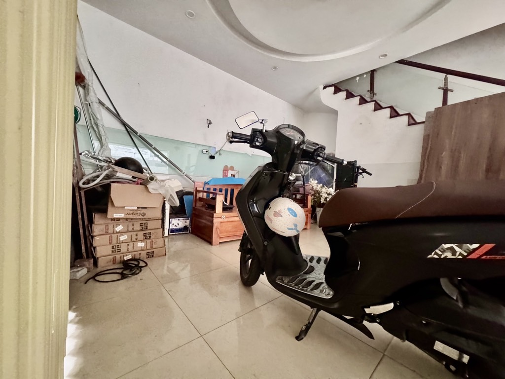 Bán nhà Bạch Mai - diện tích 60m2 5 tầng - ô tô tránh - giá 24,8 tỷ