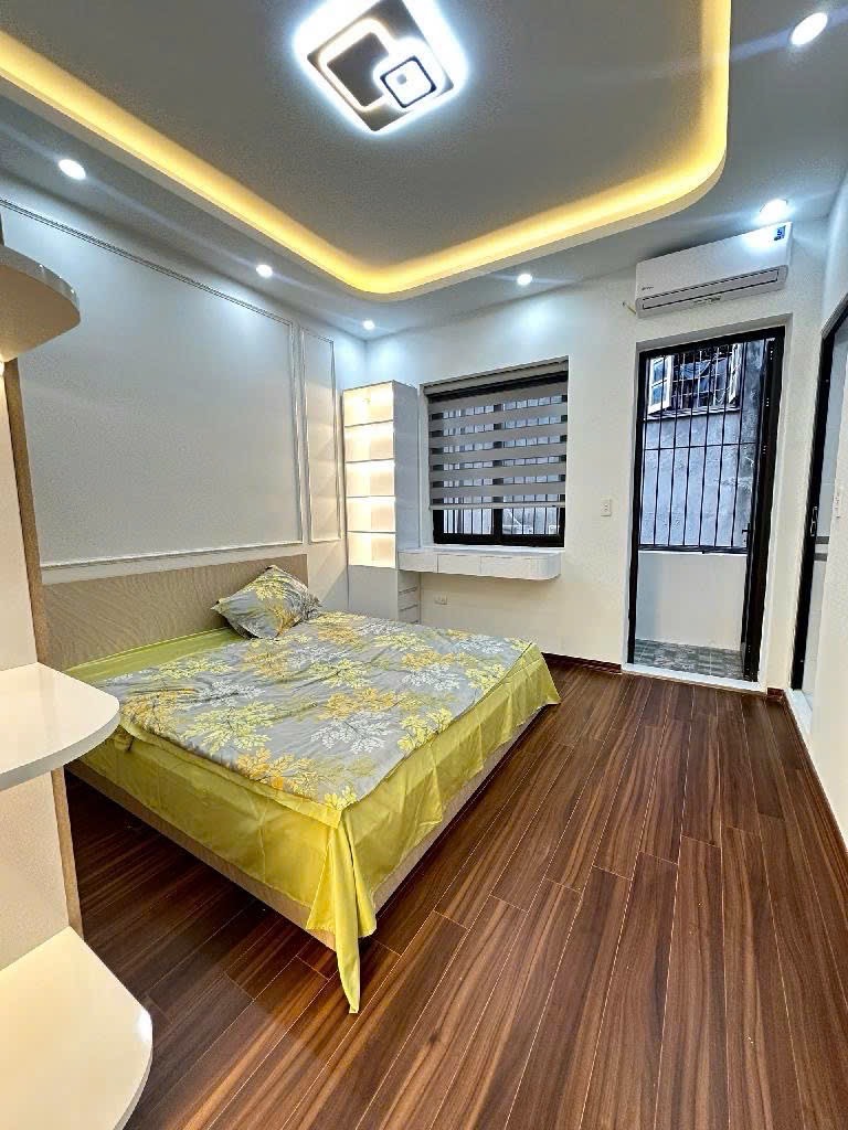 Bán nhà Vĩnh Tuy - diện tích 120m2 2 tầng - Nội thất xịn, vừa ở vừa cho thuê - giá 5,7 tỷ