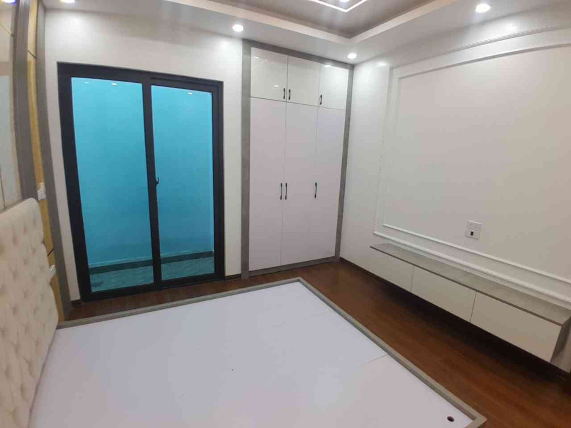 Bán nhà Hòa Bình 7 - diện tích 43m2 4 tầng - Căn nhà đẹp trong ngõ - giá 8,98 tỷ