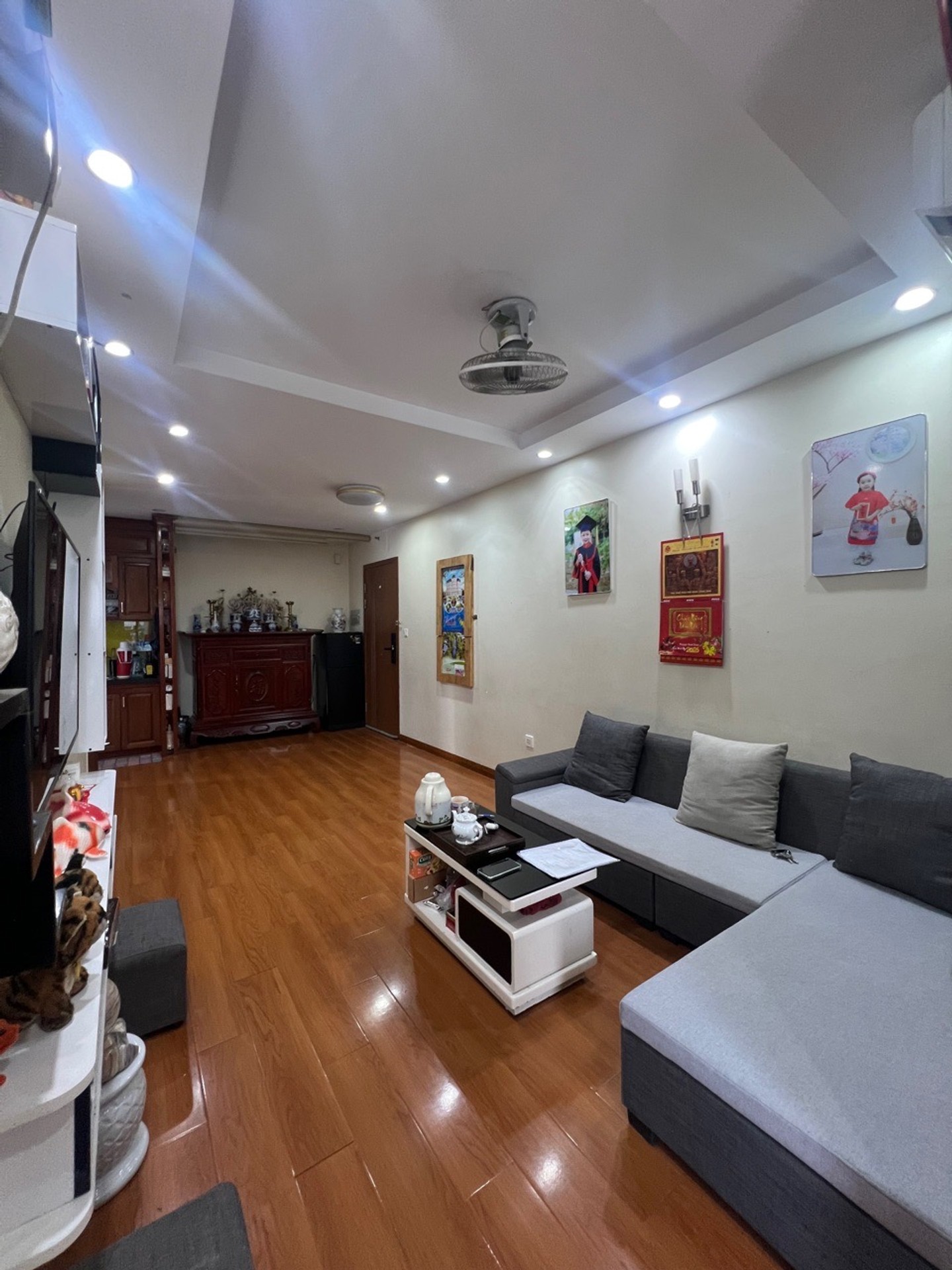 Bán nhà Hưng Thịnh - diện tích 52m2 20 tầng - Lô góc, nhiều tiện ích - giá 4,2 tỷ