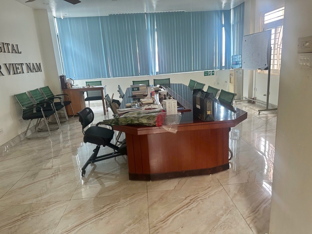 Bán nhà Minh Khai - diện tích 51.7m2 6 tầng - Lô góc 2 mặt thoáng - giá 39 tỷ