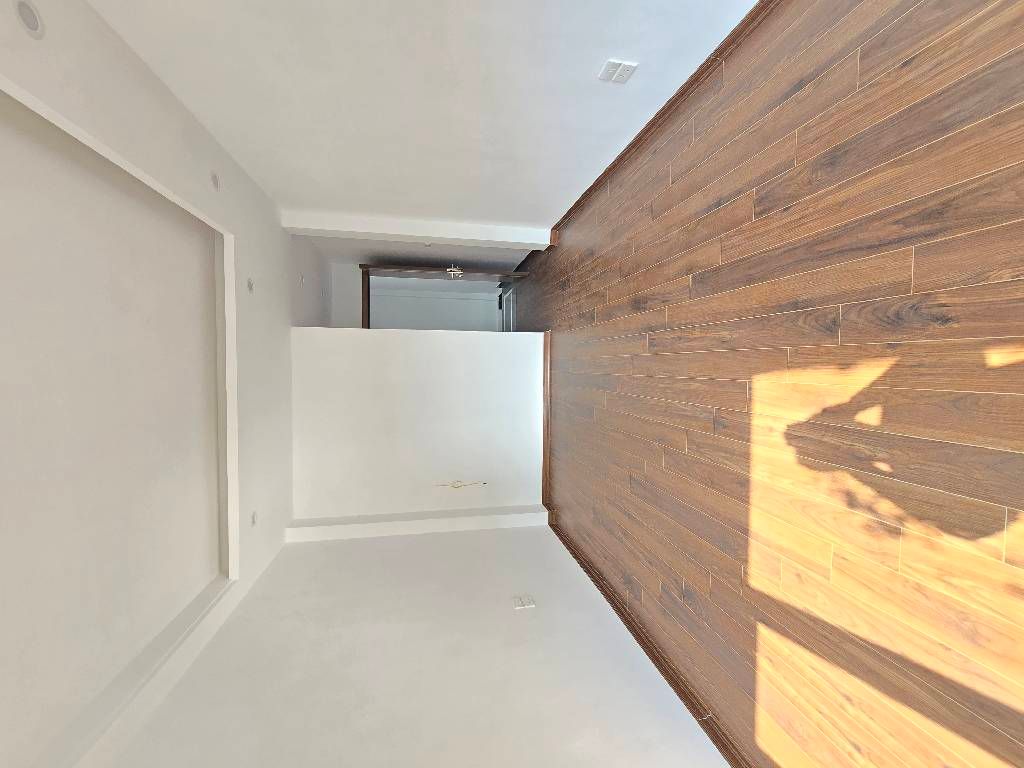 Bán nhà Định Công - diện tích 40m2 5 tầng - Ô tô đỗ cửa - giá 10,5 tỷ