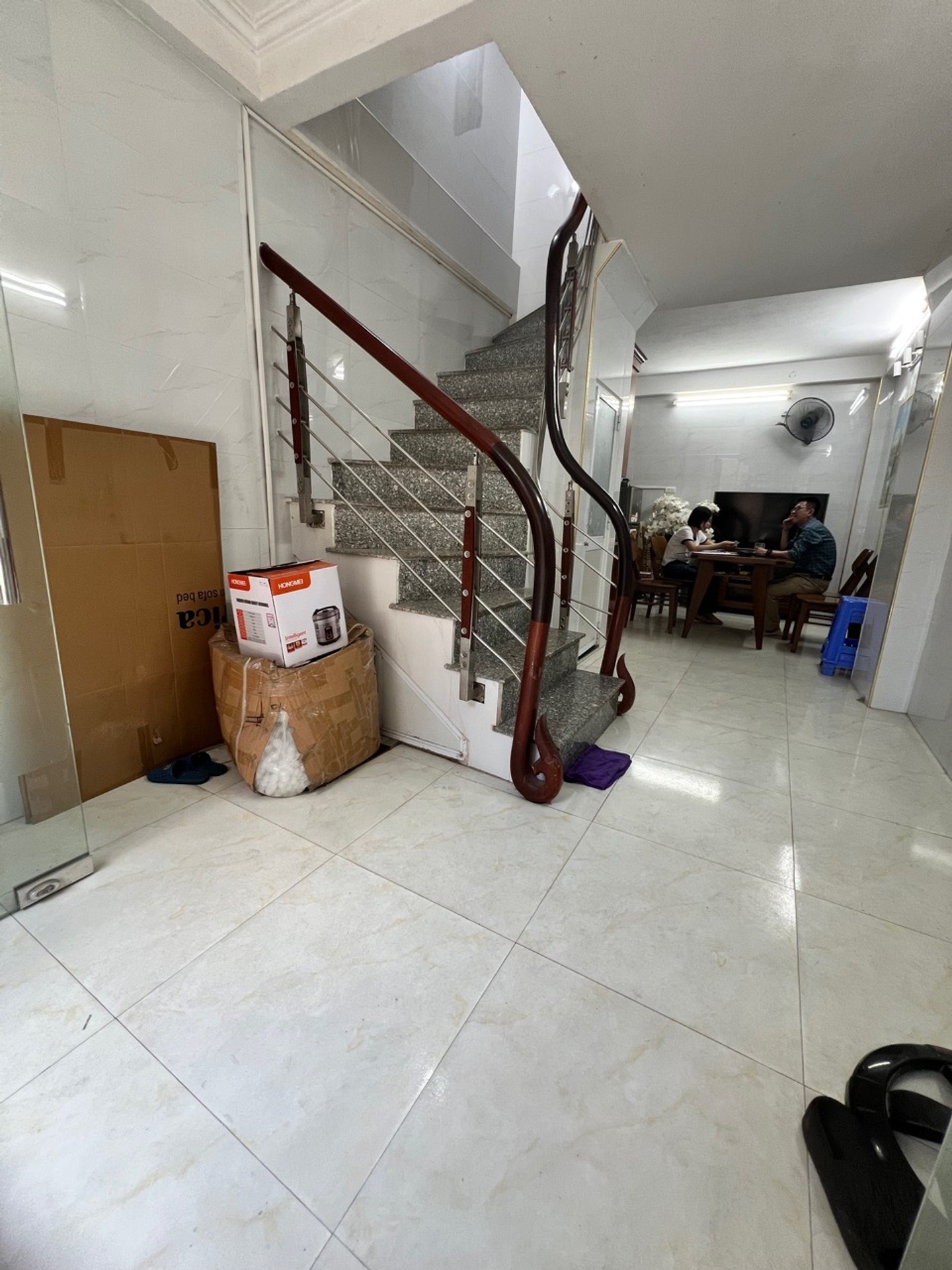 Bán nhà Tam Trinh - diện tích 25m2 4 tầng - ngõ 3 gác, cửa nhà SH quay đầu - giá 6,5 tỷ