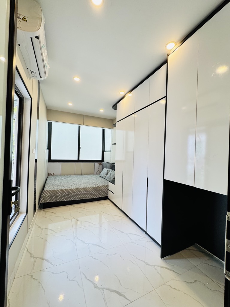 Bán nhà Đại La - diện tích 60m2 1 tầng - Nhà đẹp, đầy đủ nội thất - giá 3,96 tỷ