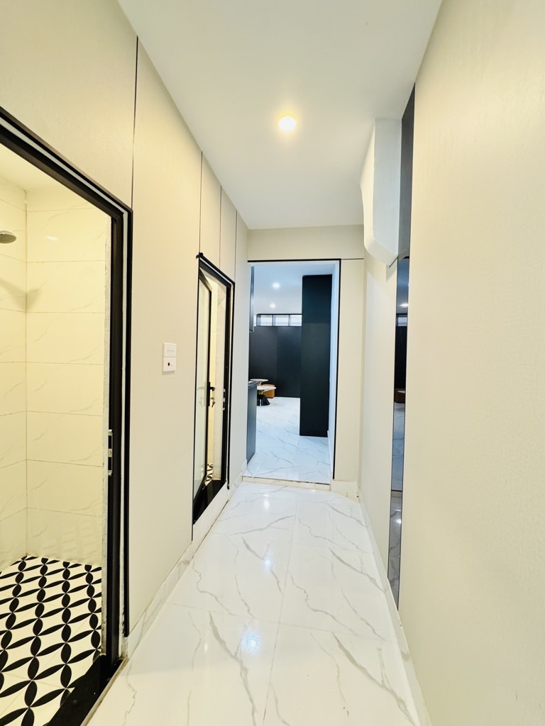 Bán nhà Đại La - diện tích 60m2 1 tầng - Nhà đẹp, đầy đủ nội thất - giá 3,96 tỷ