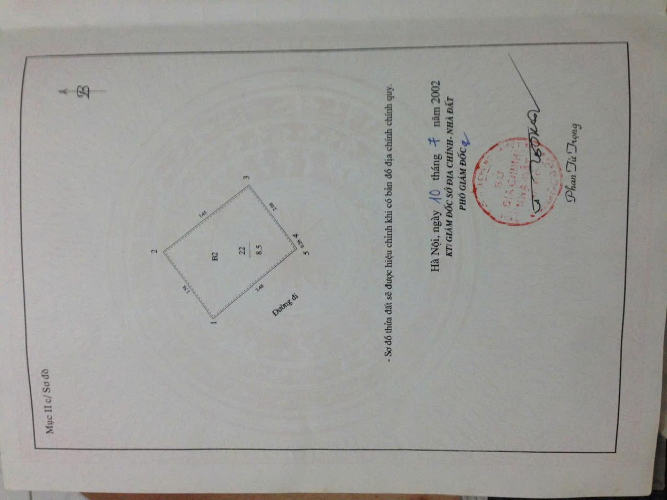 Bán nhà Nguyễn Cao - diện tích 8m2 2 tầng - Lô góc - giá 3 tỷ