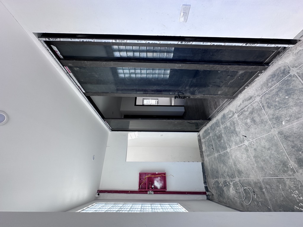 Bán nhà Ngõ Lan Bá - diện tích 130m2 8 tầng - Thoáng trước, sau - giá 40 tỷ