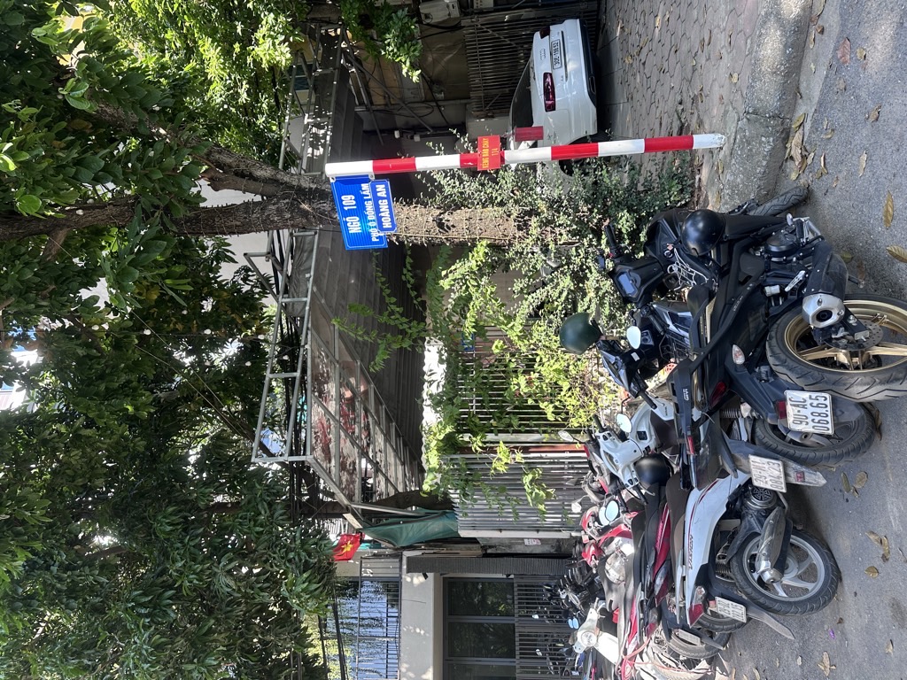 Bán nhà Ngõ Lan Bá - diện tích 130m2 8 tầng - Thoáng trước, sau - giá 40 tỷ