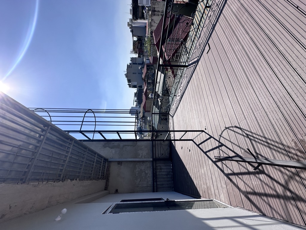 Bán nhà Ngõ Lan Bá - diện tích 130m2 8 tầng - Thoáng trước, sau - giá 40 tỷ