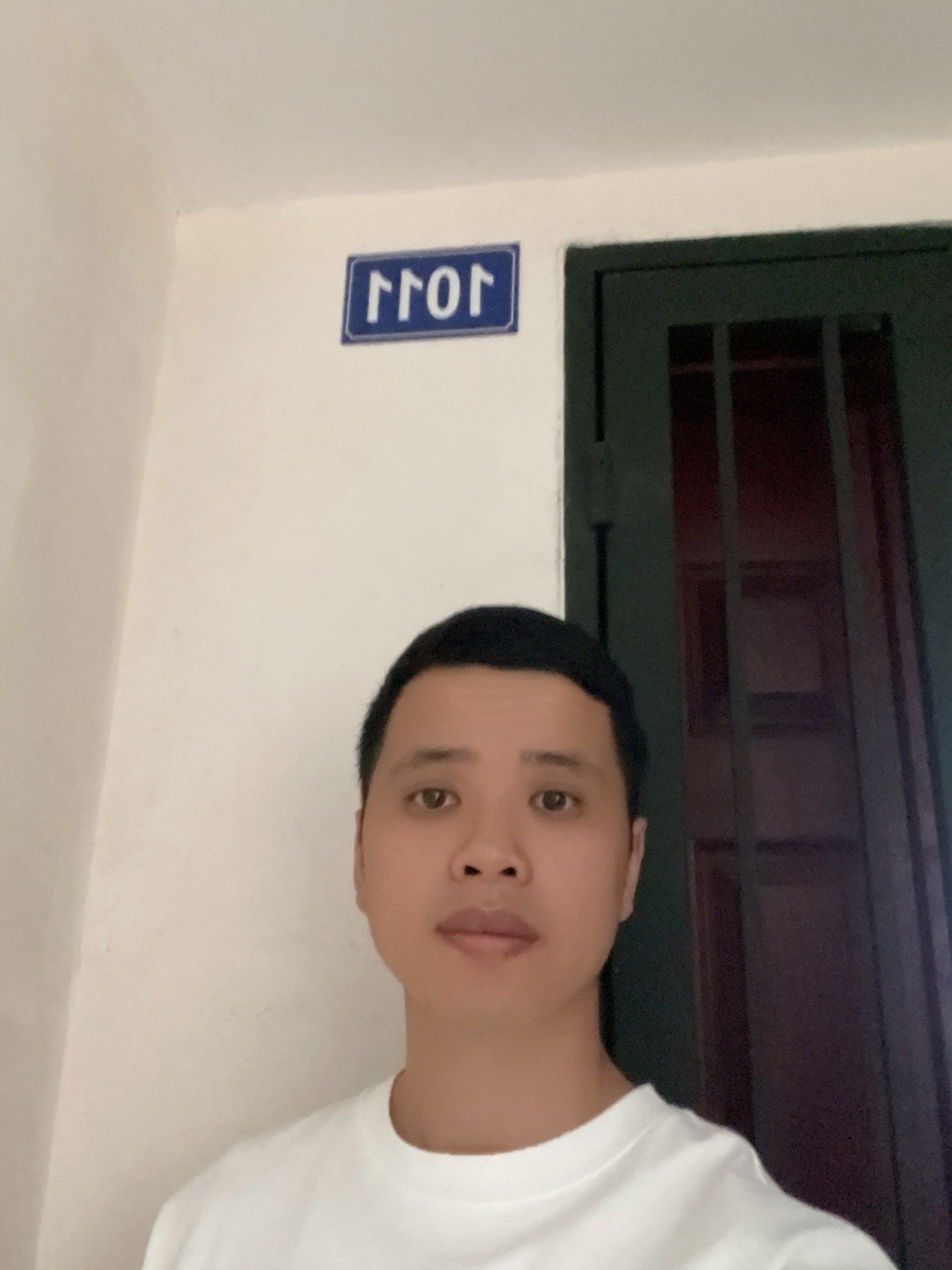 Bán nhà Hoàng Cầu - diện tích 55m2 10 tầng - Nhà đẹp hiếm có - giá 5,9 tỷ