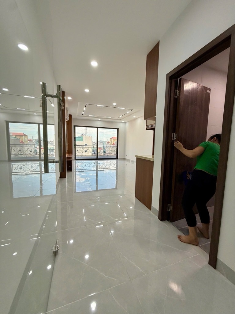 Bán nhà Giáp Nhị - diện tích 50m2 6 tầng - Ô tô đỗ cổng - giá 14,5 tỷ