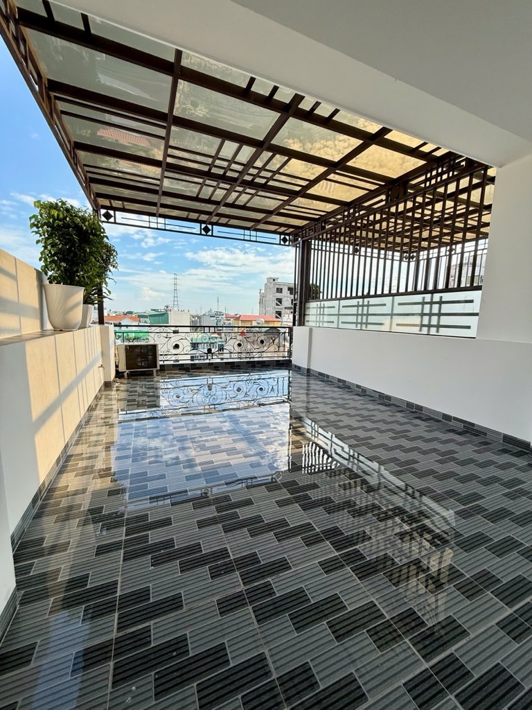 Bán nhà Giáp Nhị - diện tích 50m2 6 tầng - Ô tô đỗ cổng - giá 14,5 tỷ