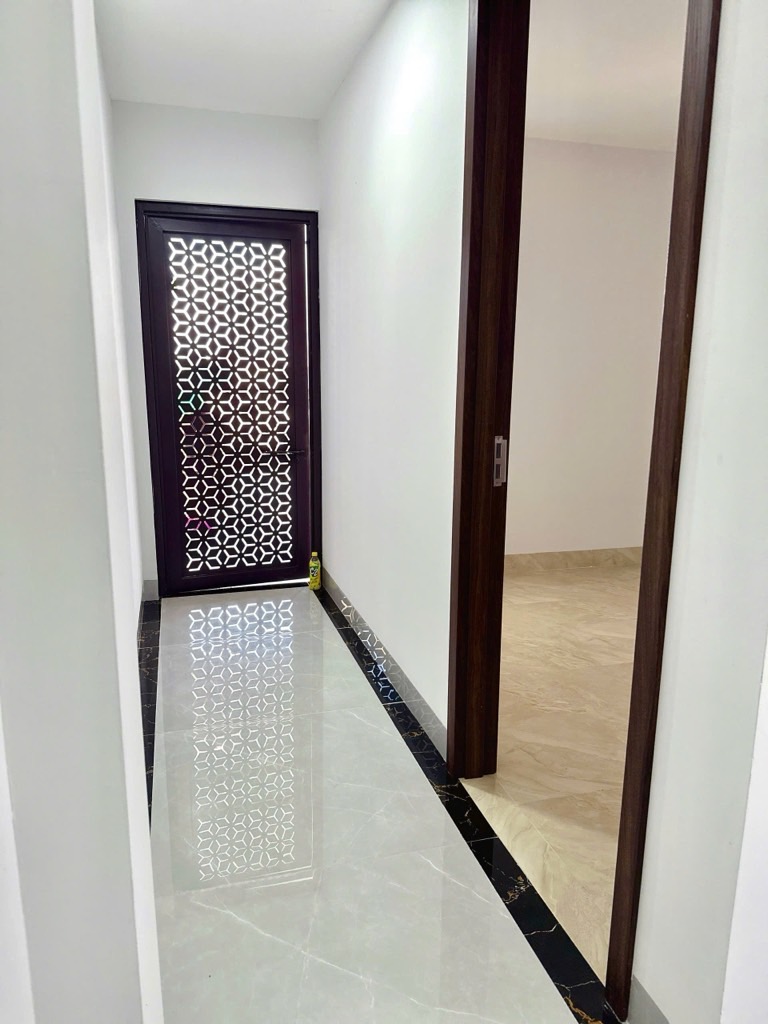 Bán nhà Giáp Nhị - diện tích 50m2 6 tầng - Ô tô đỗ cổng - giá 14,5 tỷ