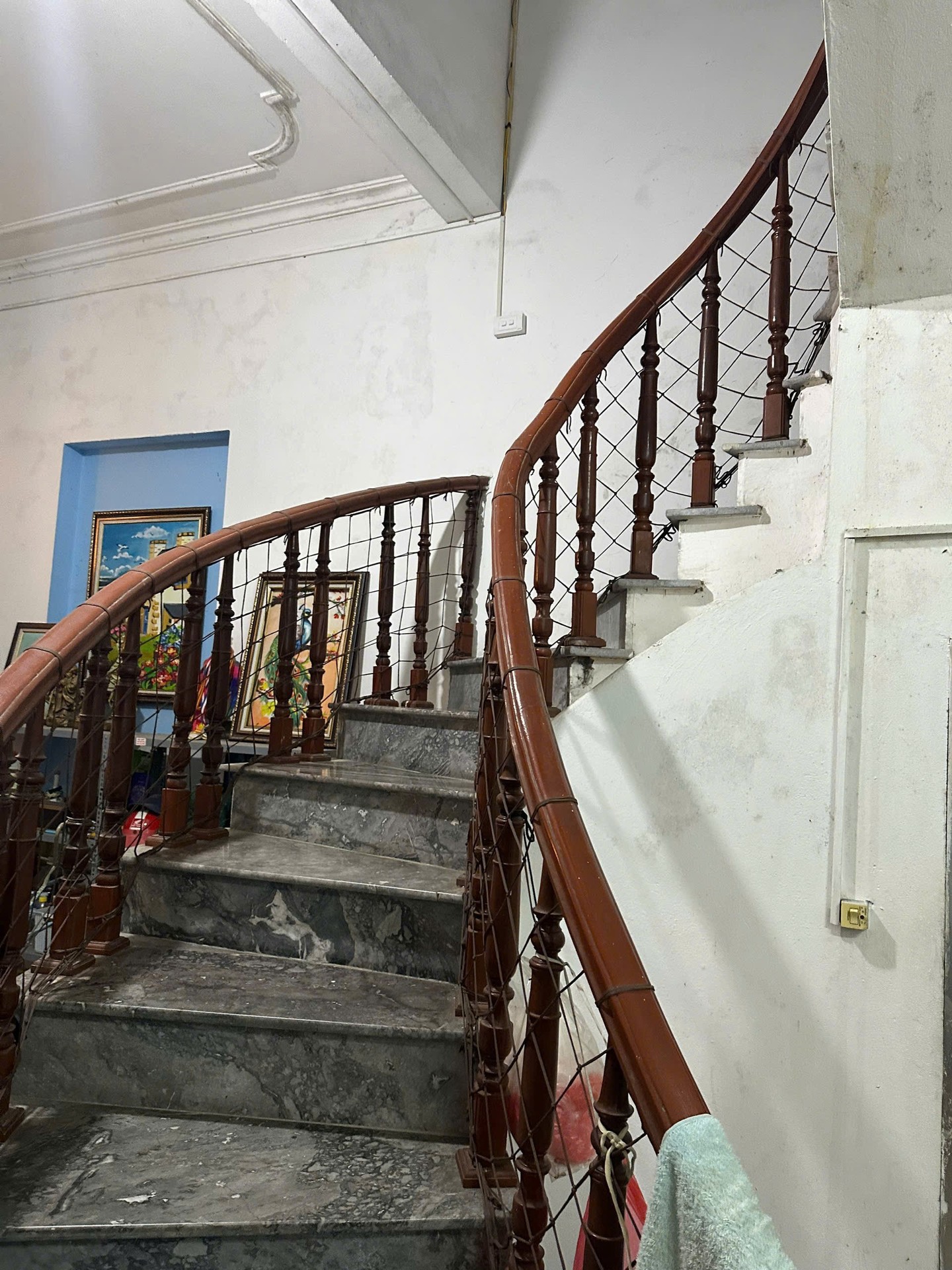Bán nhà Bằng B - diện tích 55m2 3 tầng - Nhà vuông phù hợp ở hoặc xây căn hộ - giá 10 tỷ