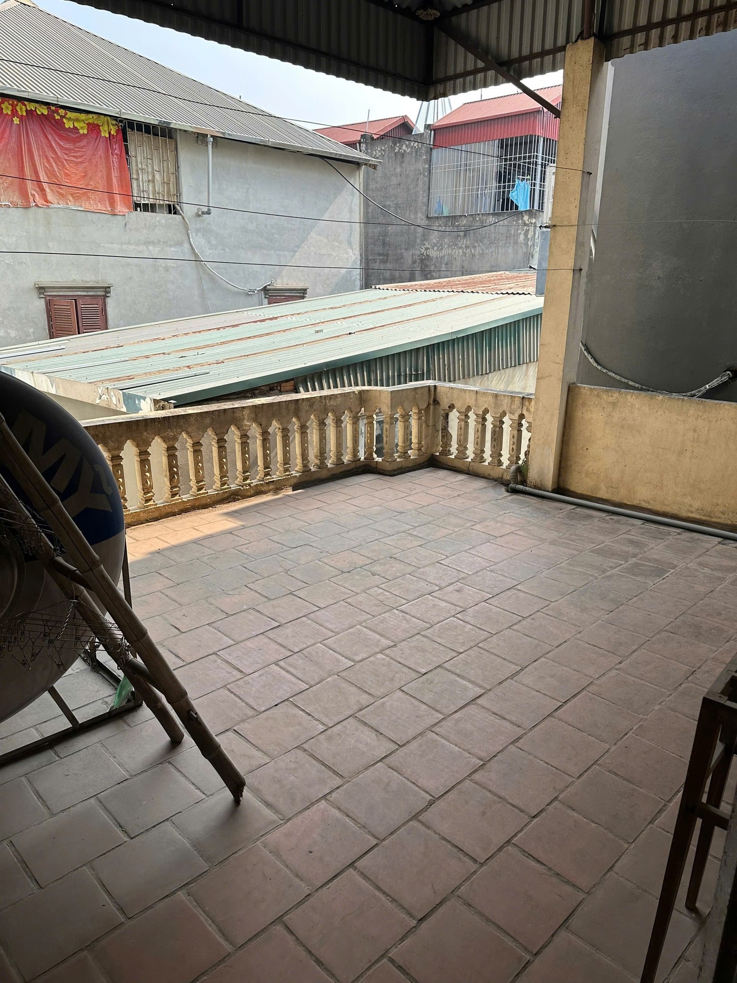 Bán nhà Bằng B - diện tích 55m2 3 tầng - Nhà vuông phù hợp ở hoặc xây căn hộ - giá 10 tỷ