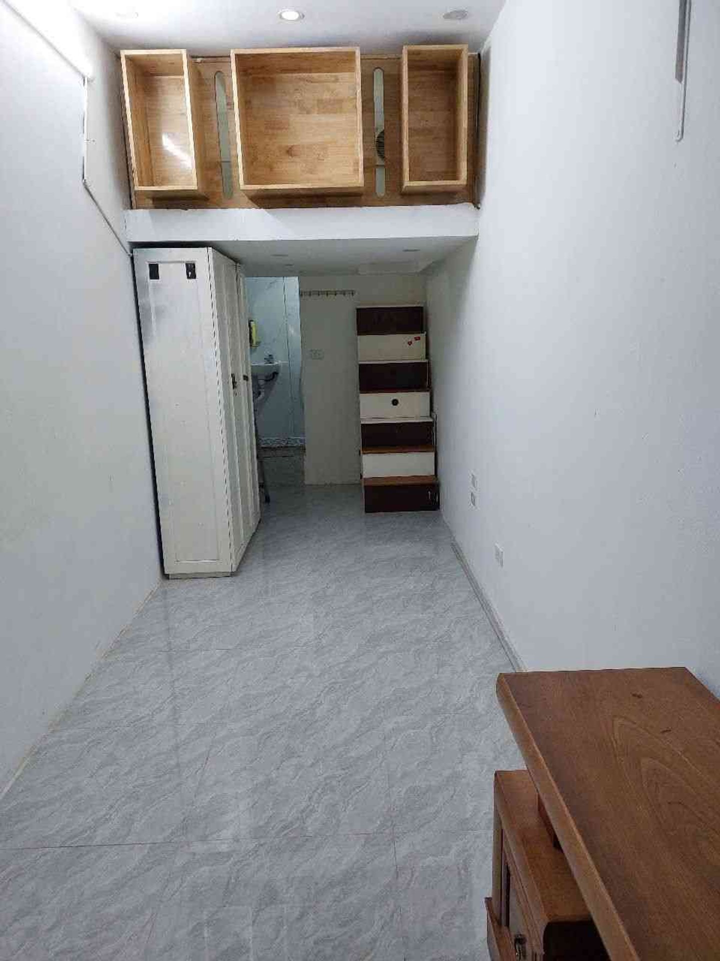 Bán nhà Tập thể Bưu Điện - diện tích 23m2 1 tầng - Căn hộ tầng 2 - giá 1,15 tỷ
