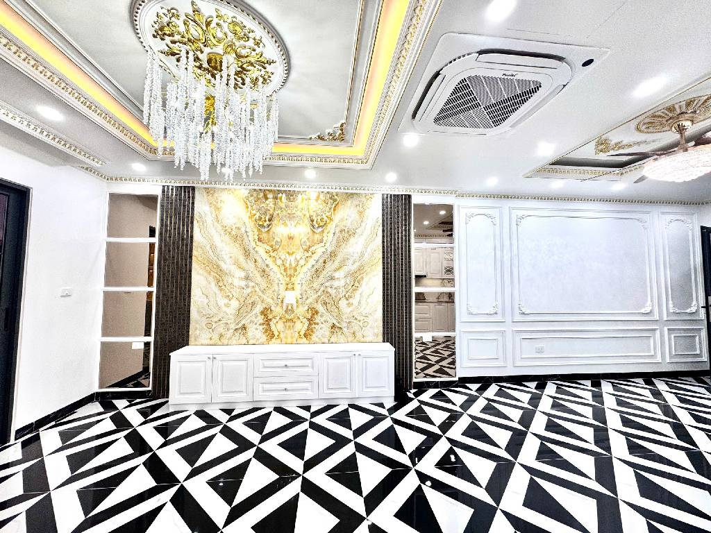 Bán nhà Yên Lạc - diện tích 51m2 7 tầng - Lô góc - giá 28 tỷ