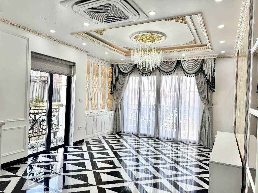 Bán nhà Yên Lạc - diện tích 51m2 7 tầng - Lô góc - giá 28 tỷ