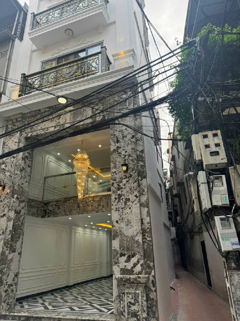 Bán nhà Yên Lạc - diện tích 51m2 7 tầng - Lô góc - giá 28 tỷ