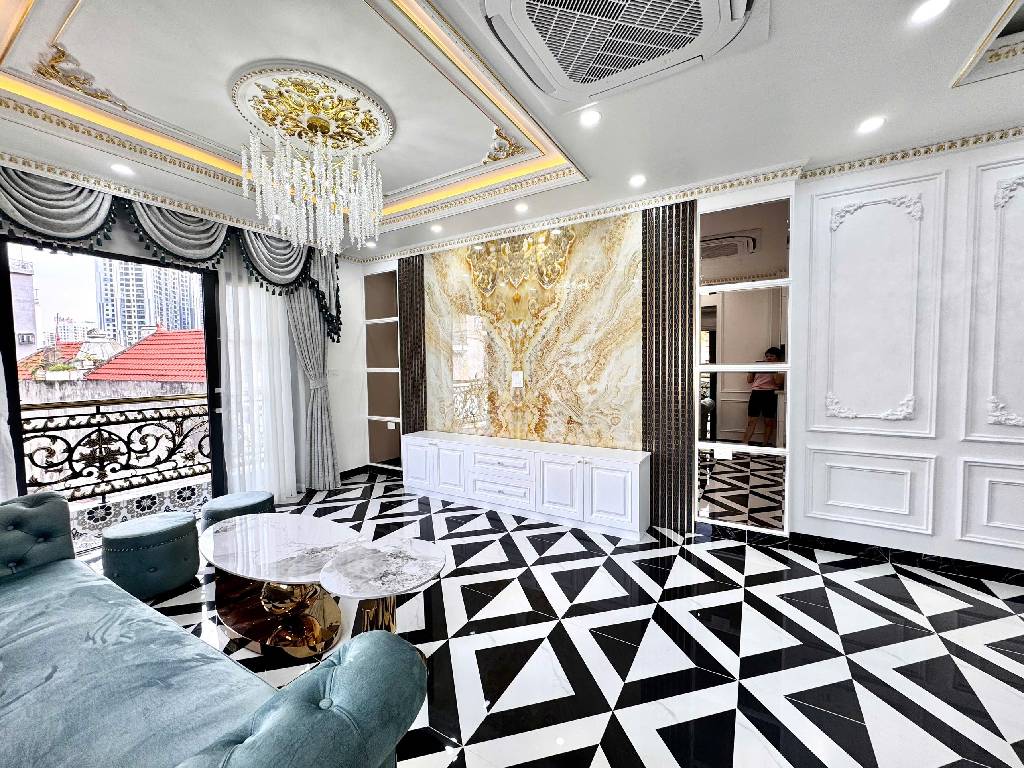 Bán nhà Yên Lạc - diện tích 51m2 7 tầng - Lô góc - giá 28 tỷ