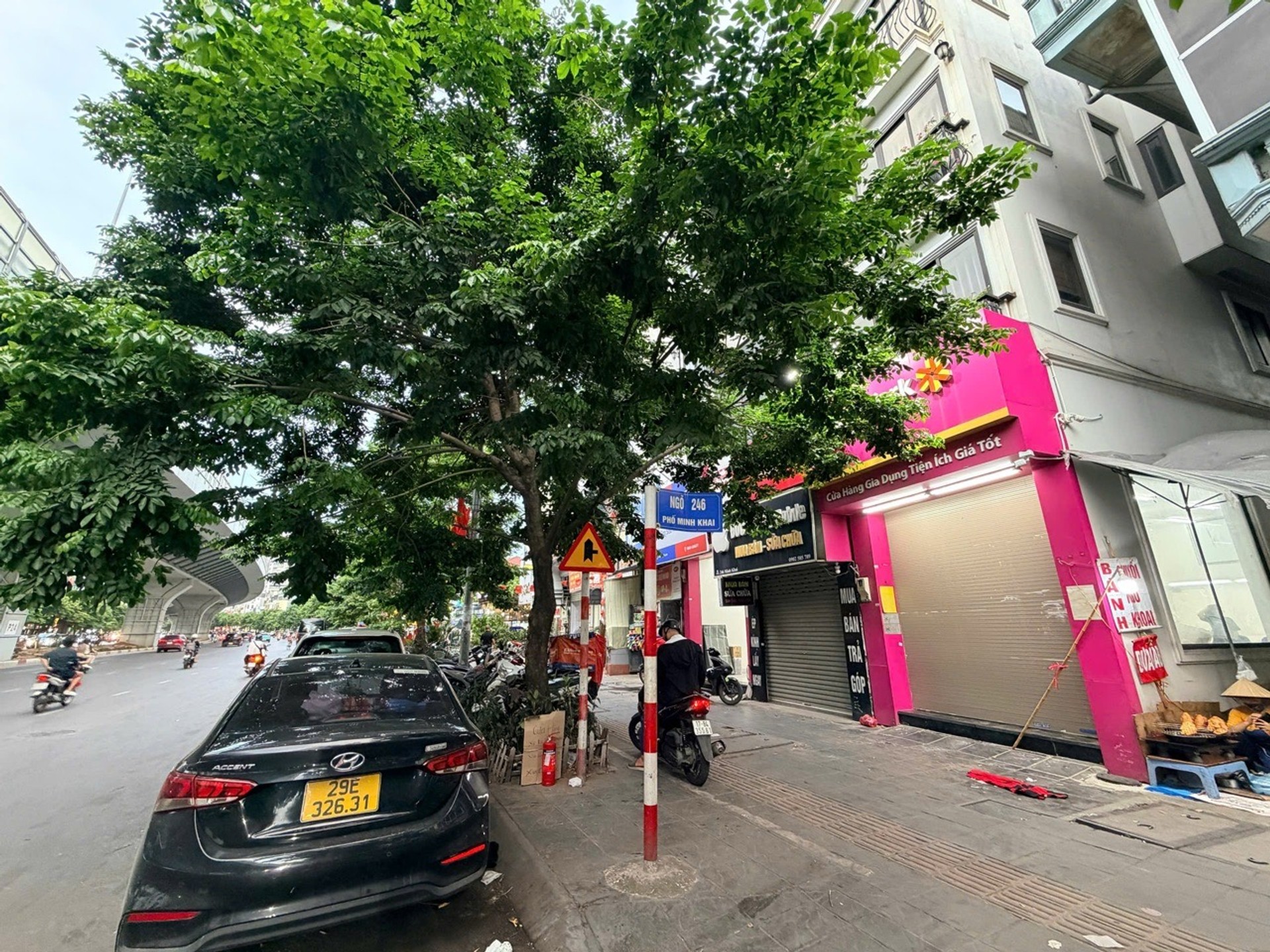 Bán nhà Minh Khai - diện tích 171m2 6 tầng - Mặt phố bề thế, kinh doanh đỉnh cao - giá 85 tỷ
