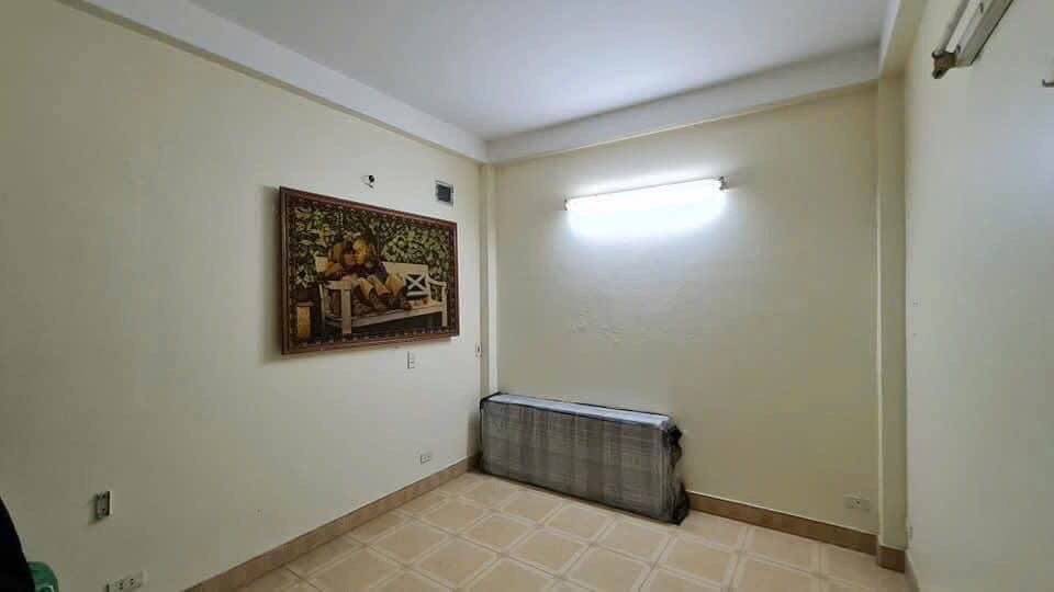 Bán nhà Định Công Thượng - diện tích 53m2 4 tầng - ô tô tránh - giá 10,4 tỷ