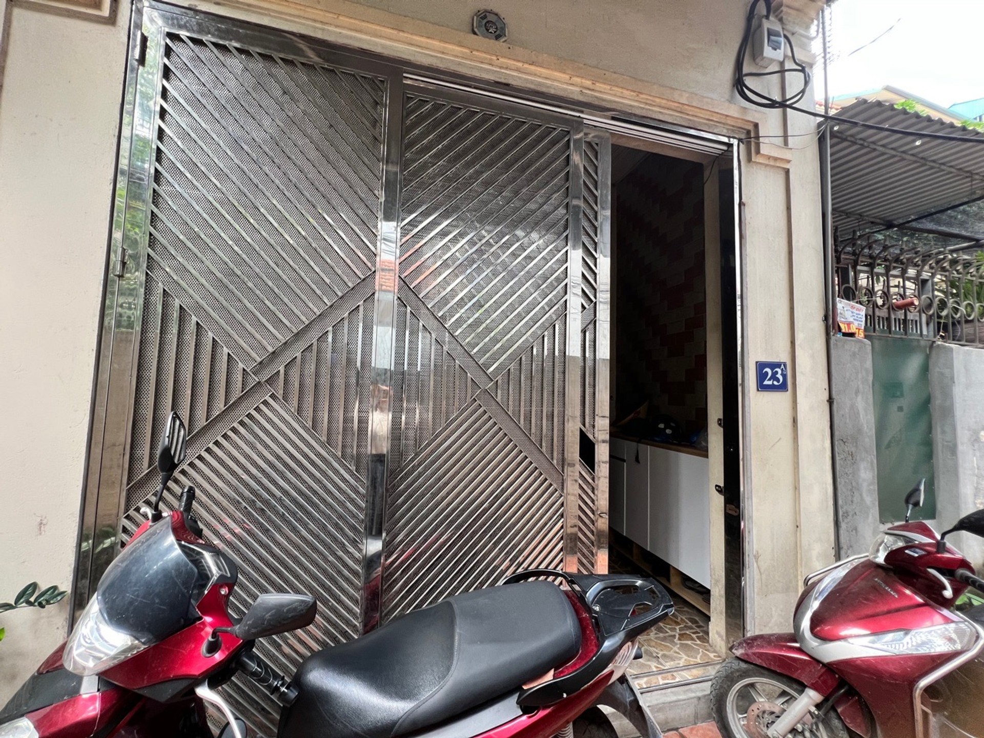 Bán nhà Nam Dư - diện tích 48m2 4 tầng - ô tô đỗ gần - giá 10,2 tỷ