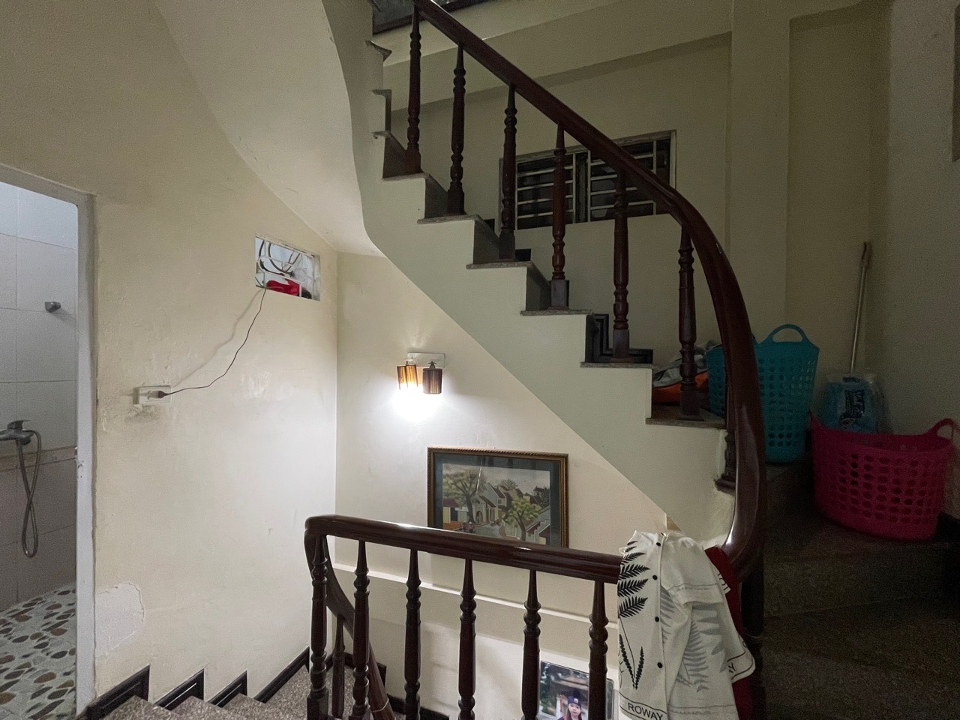 Bán nhà Hòa Bình - diện tích 20m2 4 tầng - Nhà dân xây chắc chắn - giá 5,7 tỷ